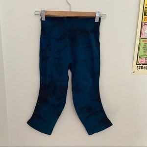 Lululemon cropped tie dye leggings